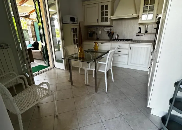 Vakantiehuis Con Giardino Coppo Sirolo